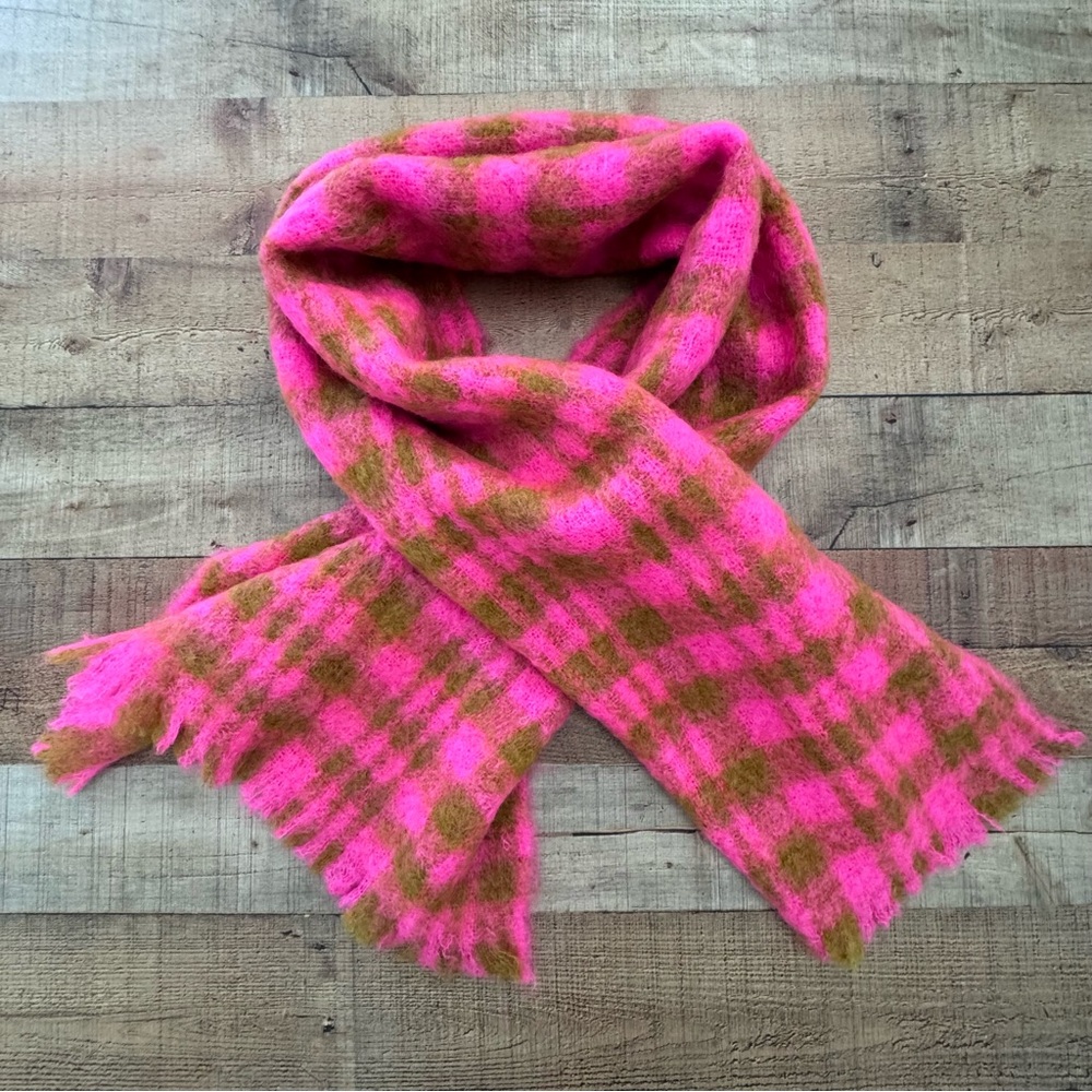 Donegal Design Fuchsia Pink Tartan Plaid Mohair Wool Blend Oversize Fringe Scarf